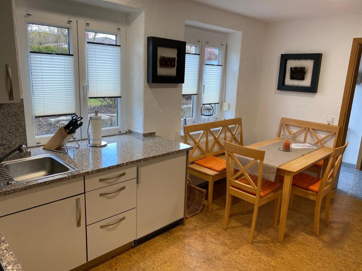 Ferienwohnung Messmer Mit Terrasse Heiligenberg Bagian luar foto