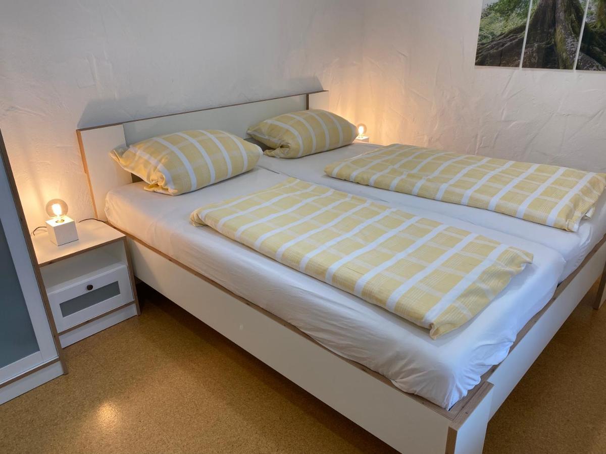 Ferienwohnung Messmer Mit Terrasse Heiligenberg Bagian luar foto