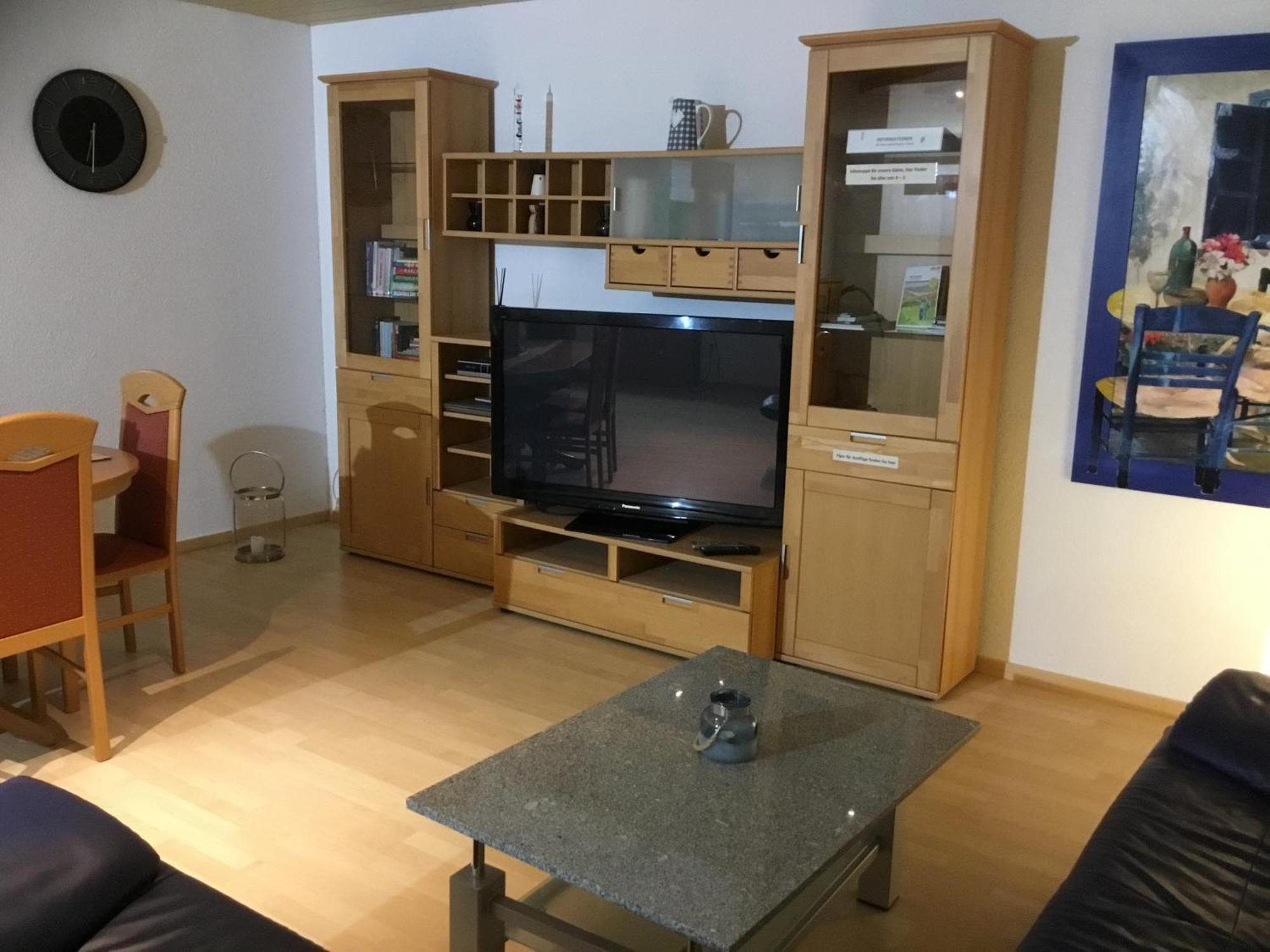 Ferienwohnung Messmer Mit Terrasse Heiligenberg Bagian luar foto