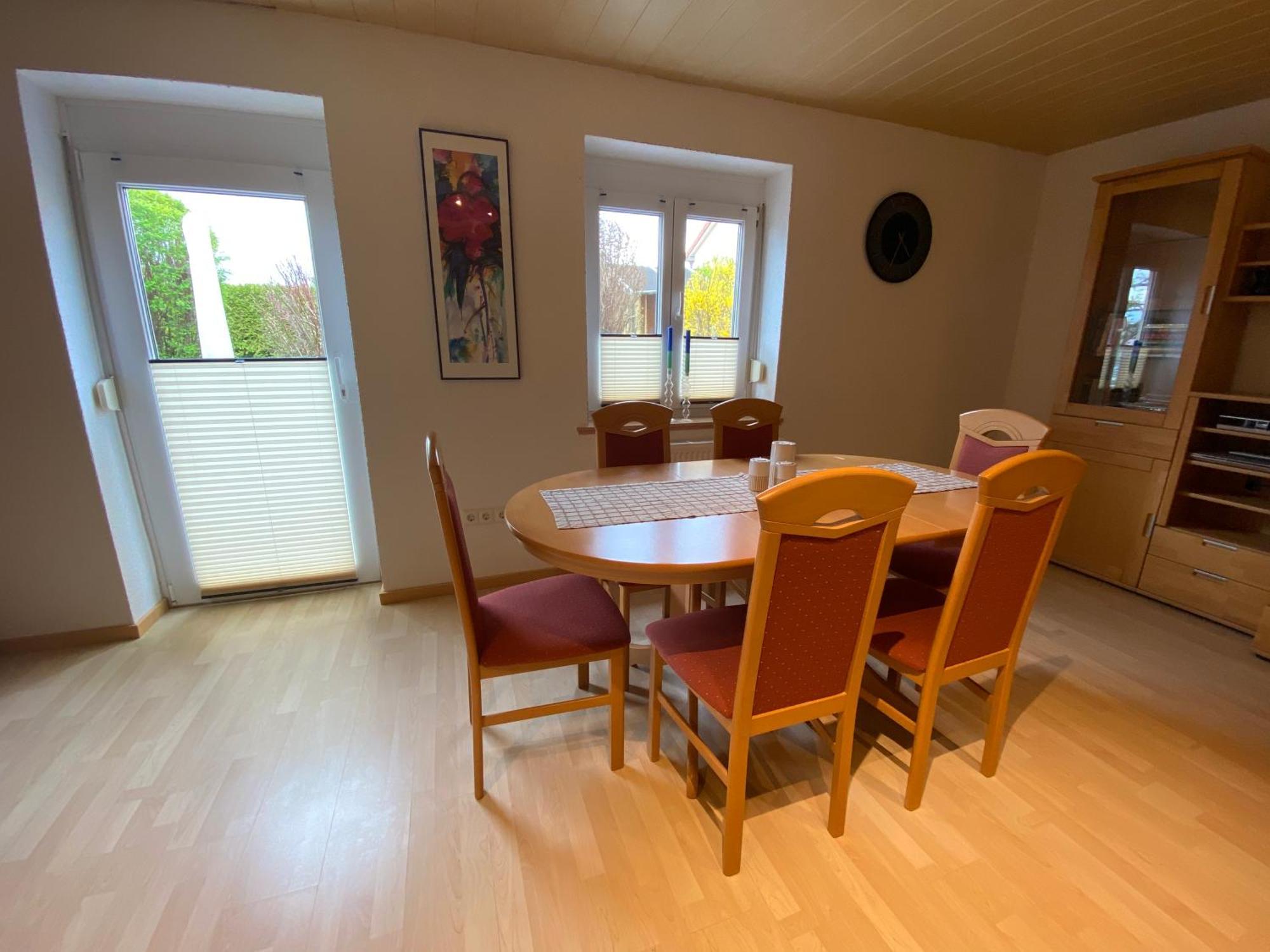 Ferienwohnung Messmer Mit Terrasse Heiligenberg Bagian luar foto
