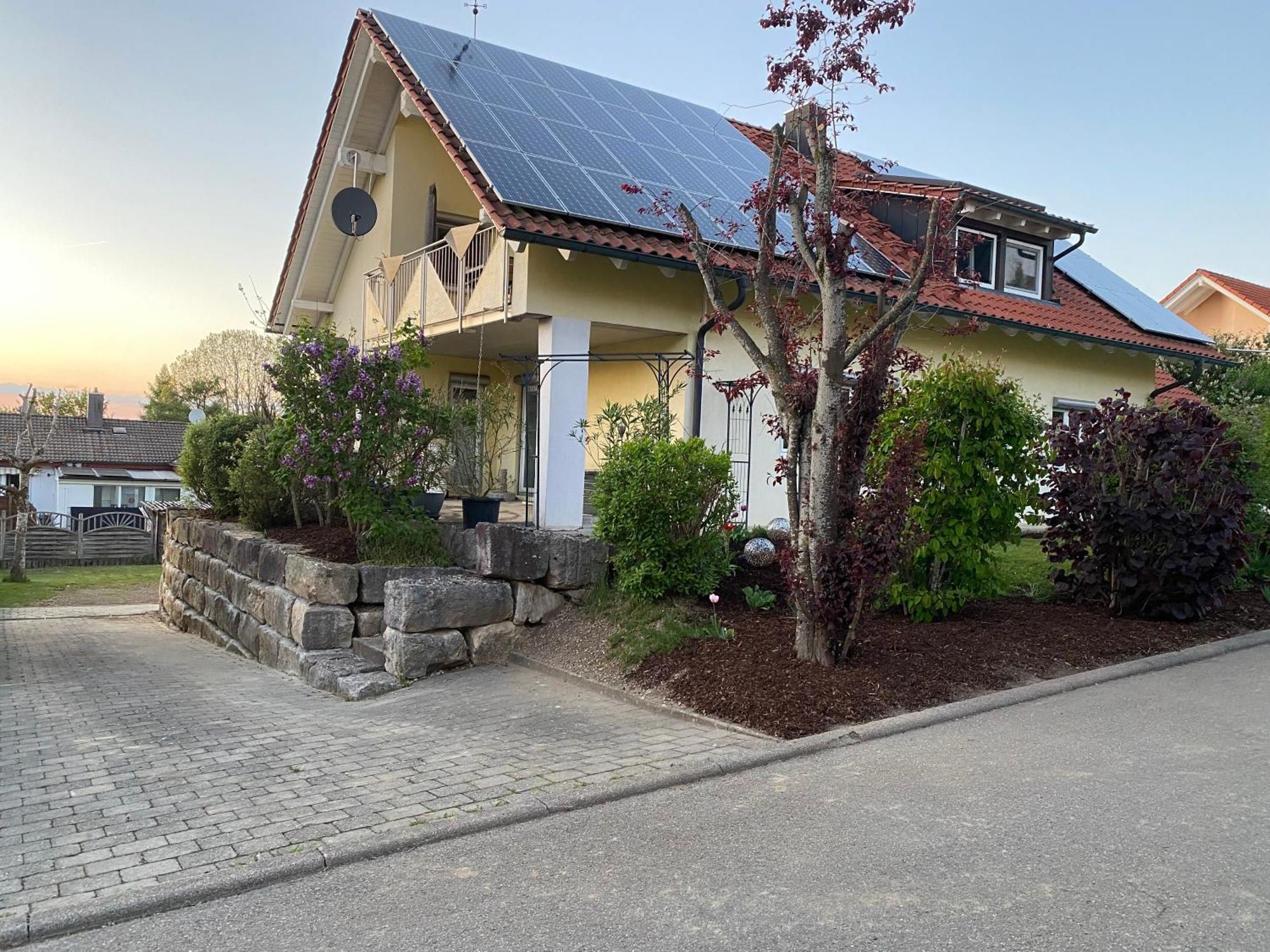 Ferienwohnung Messmer Mit Terrasse Heiligenberg Bagian luar foto